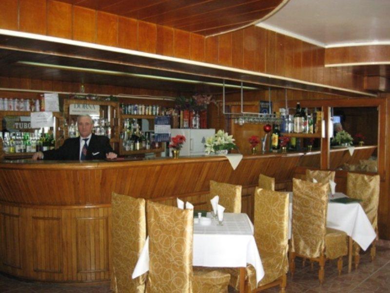 Hotel Dobrogea Köstence Restoran fotoğraf